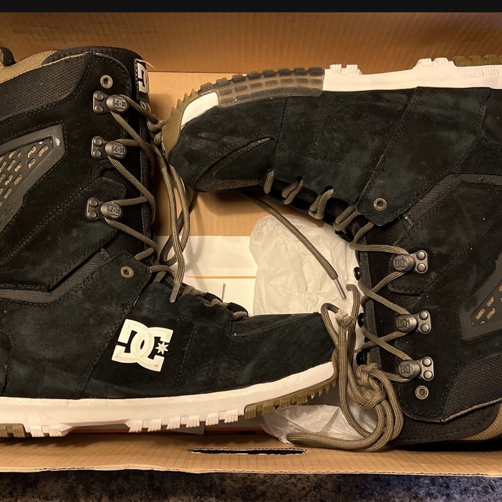 Dc lynx snowboard boot size 12